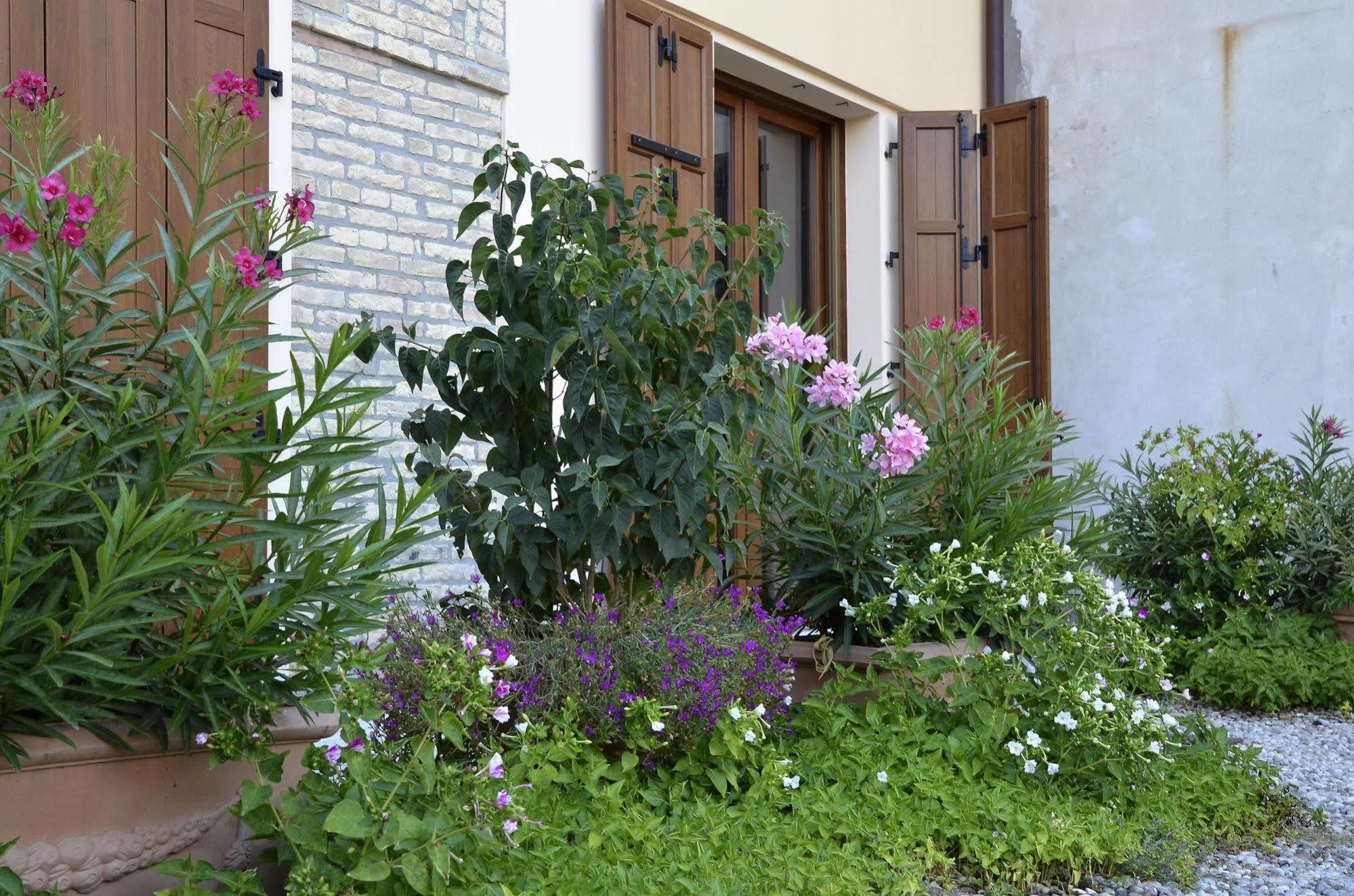 9 Muse Bed And Breakfast Canneto sull'Oglio Εξωτερικό φωτογραφία