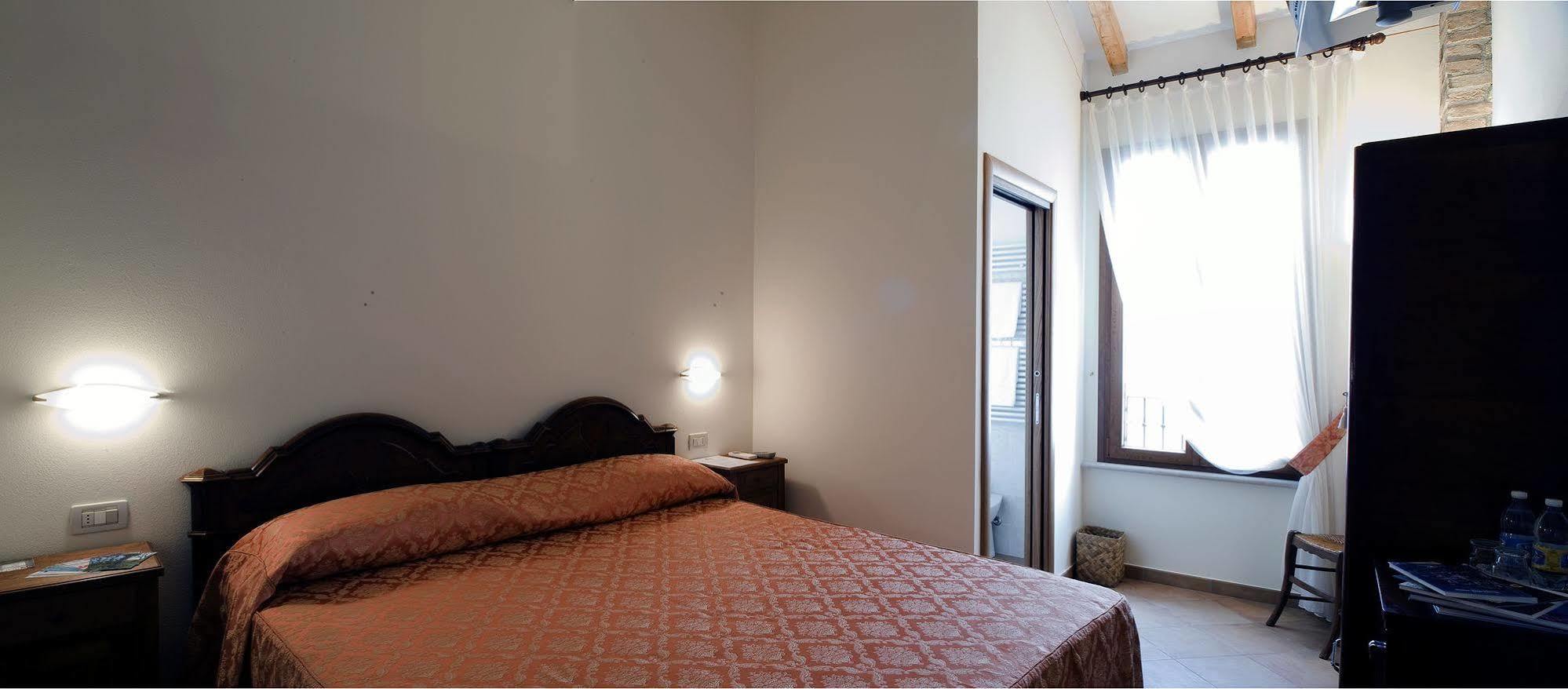 9 Muse Bed And Breakfast Canneto sull'Oglio Εξωτερικό φωτογραφία